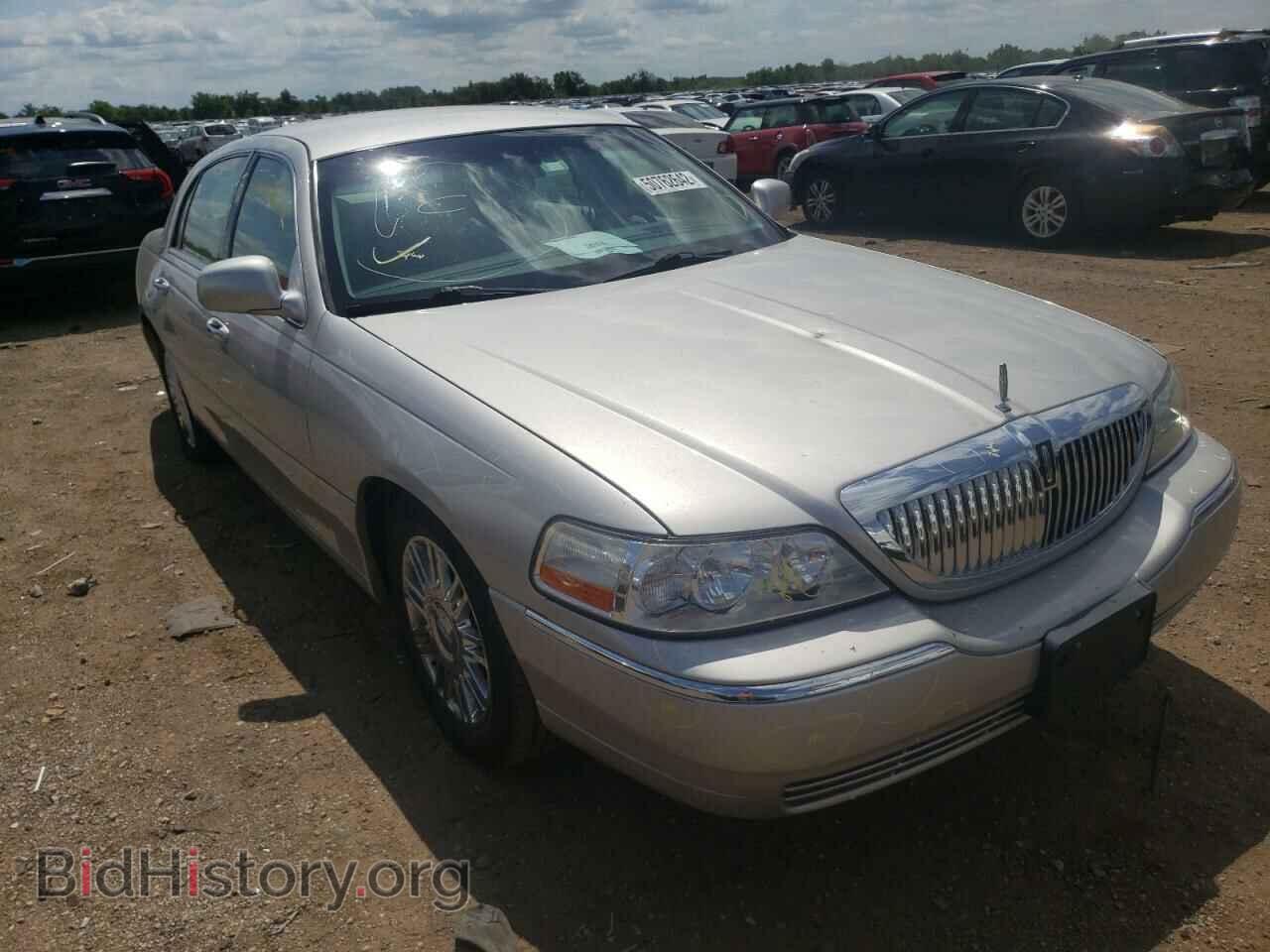 Фотография 2LNHM82V79X630445 - LINCOLN TOWNCAR 2009