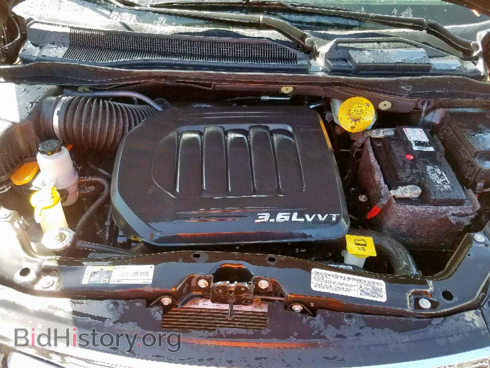 2014 CHRYSLER TOWN & COU - VIN: 2C4RC1BG4ER438273 - Фото 7