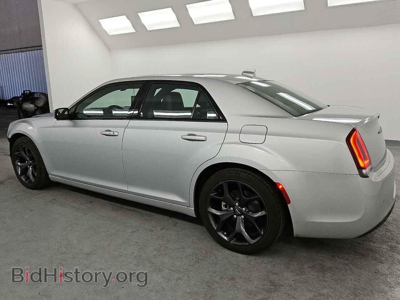 2023 CHRYSLER 300 - VIN: 2C3CCABG2PH633291 - Фото 2