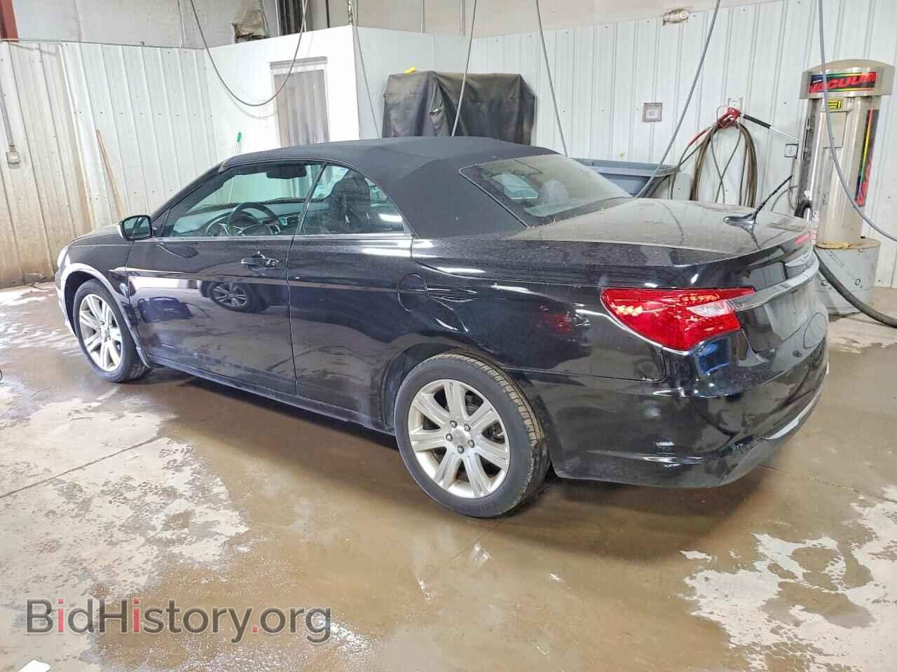 2013 CHRYSLER 200 - VIN: 1C3BCBEB0DN738657 - Photo 2