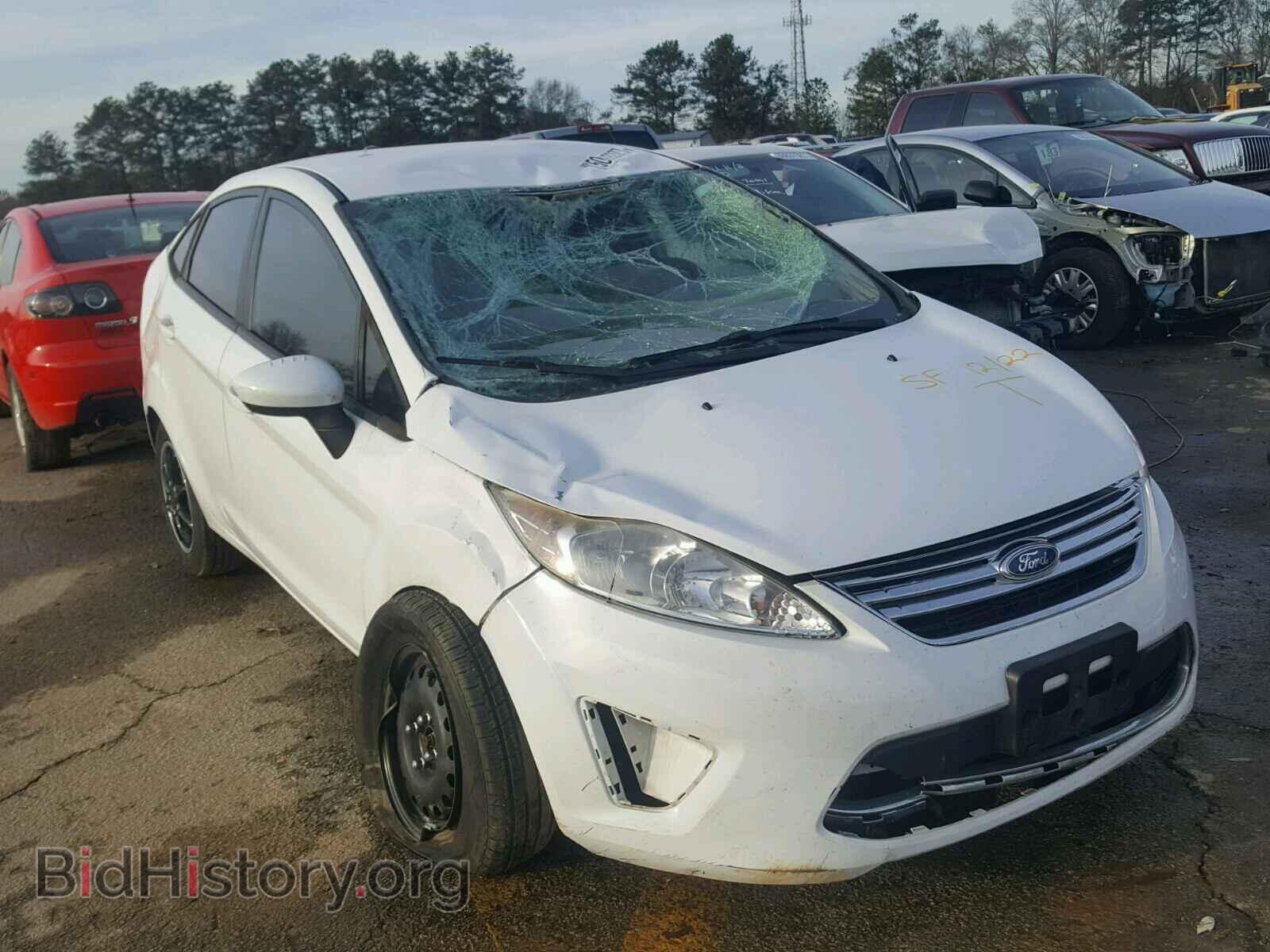Photo 3FADP4BJ3BM232334 - FORD FIESTA 2011