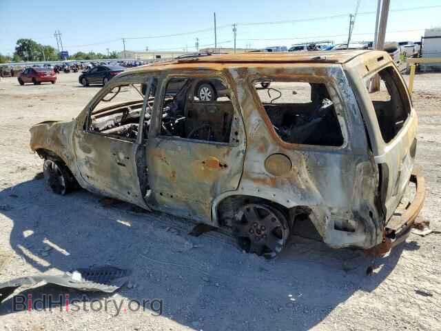 2007 FORD ESCAPE - VIN: 1FMCU93107KA42589 - Фото 2