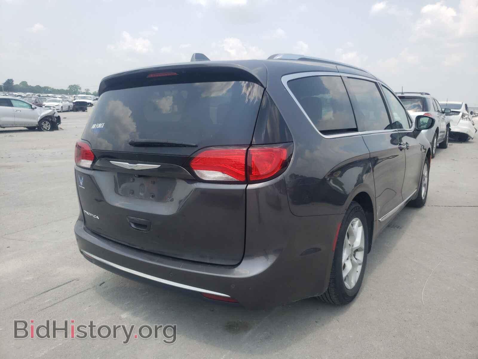 2017 CHRYSLER PACIFICA - VIN: 2C4RC1EG6HR518643 - Фото 4