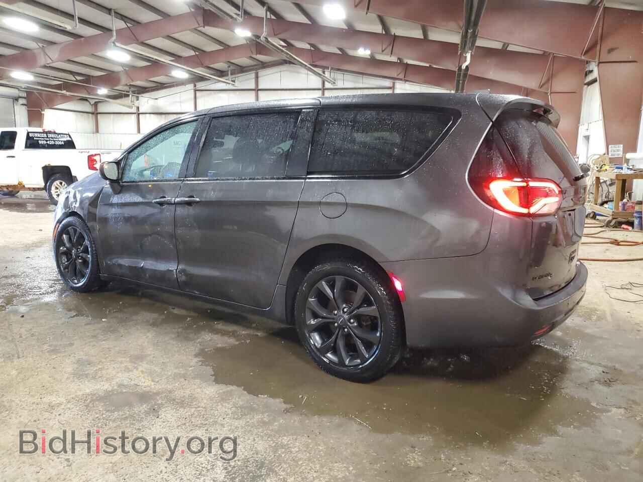 2018 CHRYSLER PACIFICA - VIN: 2C4RC1FG1JR315714 - Photo 2