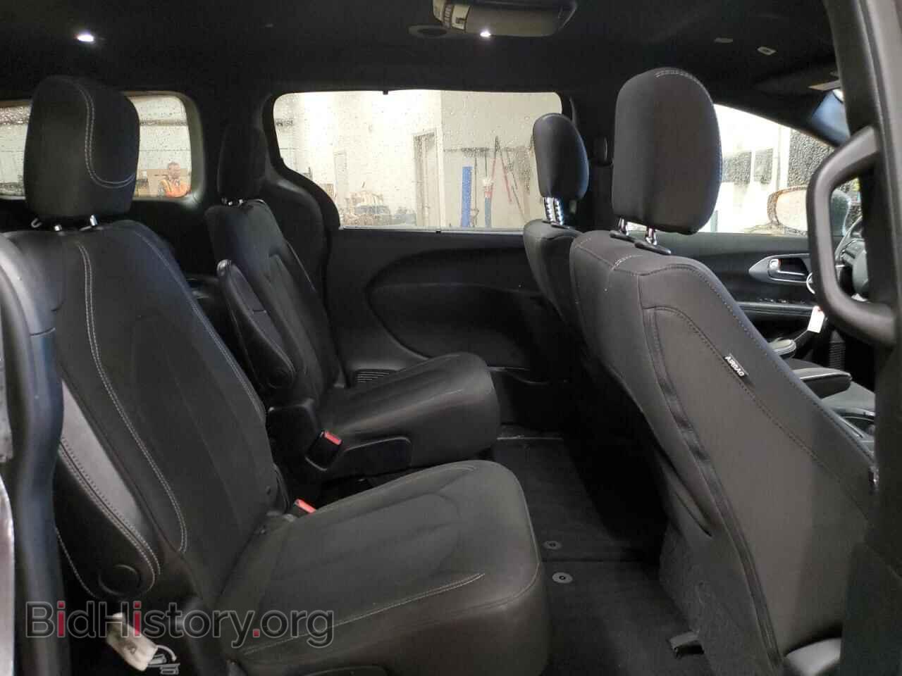 2018 CHRYSLER PACIFICA - VIN: 2C4RC1FG1JR315714 - Photo 11