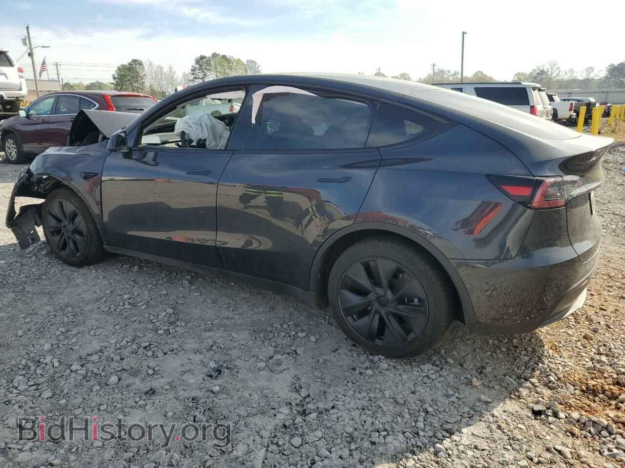 2024 TESLA MODEL Y - VIN: 7SAYGDED6RF112689 - Фото 2