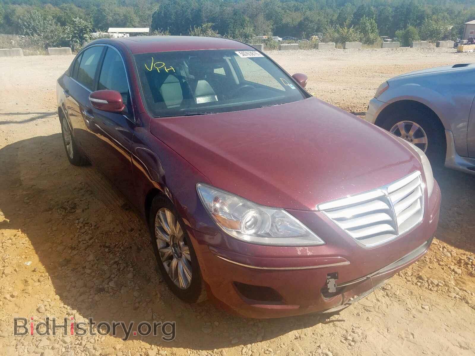 Photo KMHGC46E59U017264 - HYUNDAI GENESIS 2009