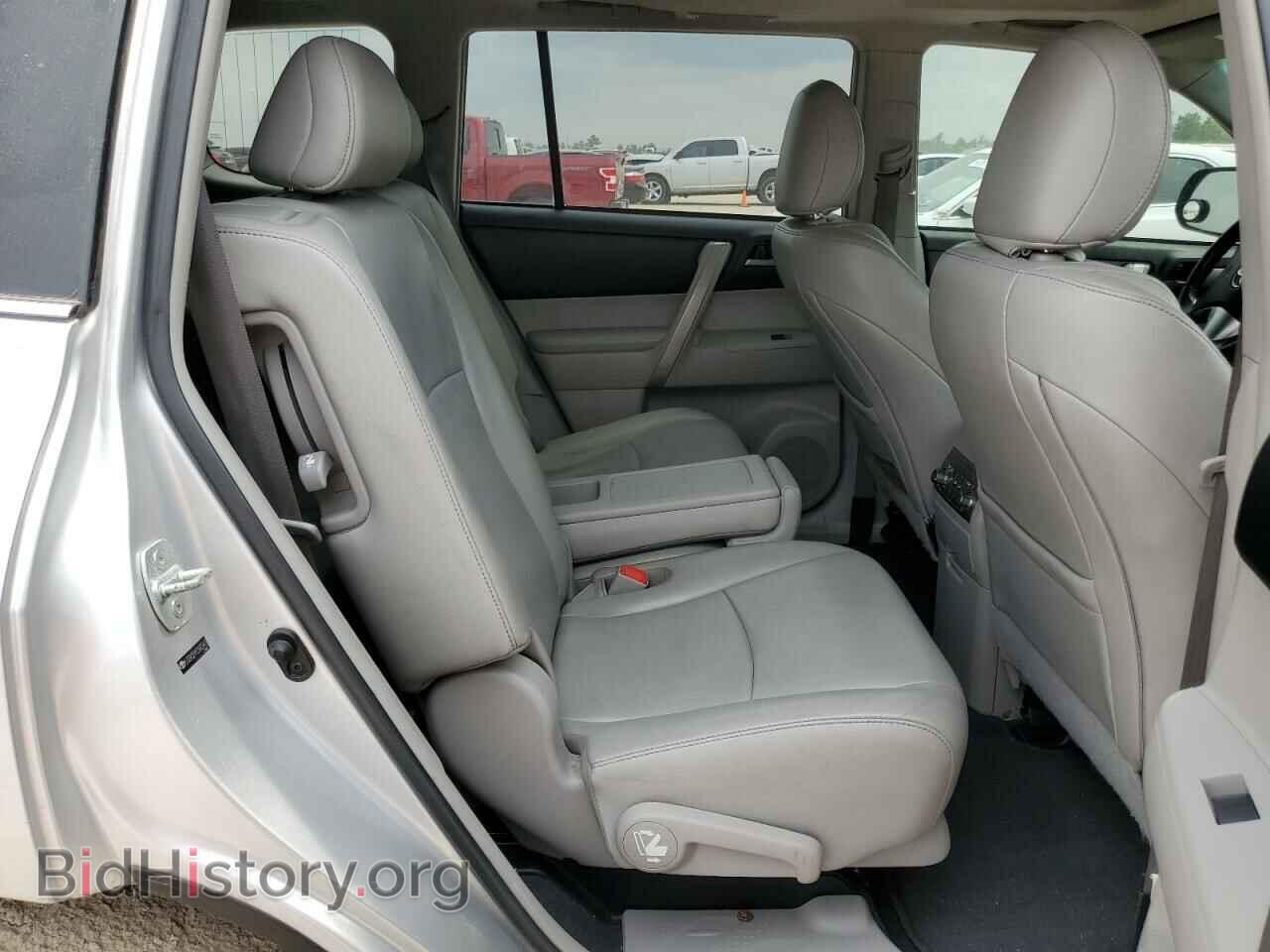 2012 TOYOTA HIGHLANDER - VIN: 5TDZK3EH1CS065443 - Фото 10