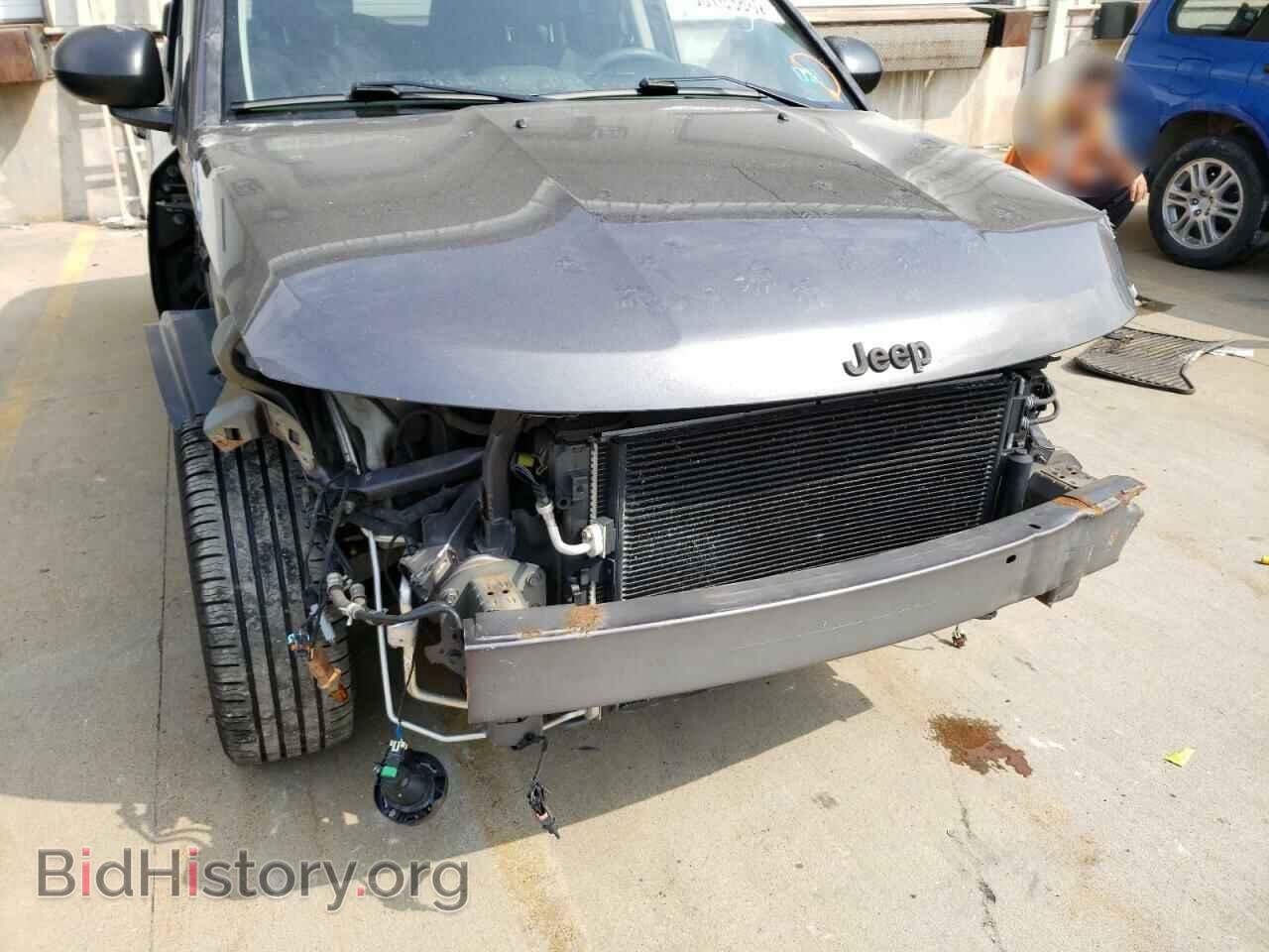 2016 JEEP COMPASS - VIN: 1C4NJDBB2GD686666 - Photo 9