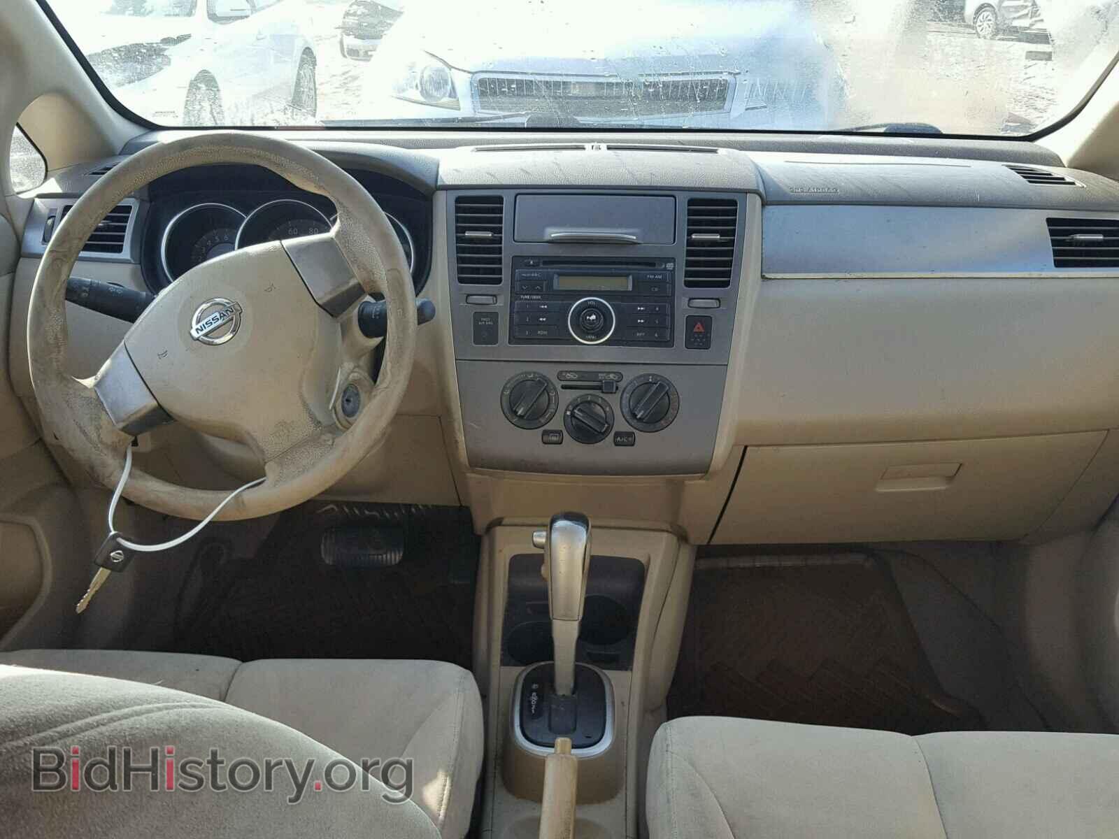 2007 NISSAN VERSA - VIN: 3N1BC13E07L425909 - Фото 9