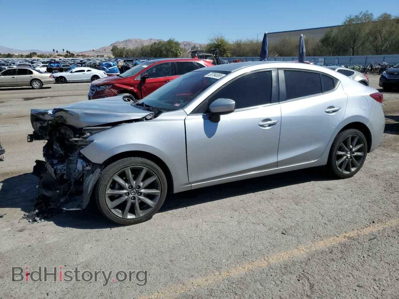 Фотография 3MZBN1W37JM175794 - MAZDA 3 2018