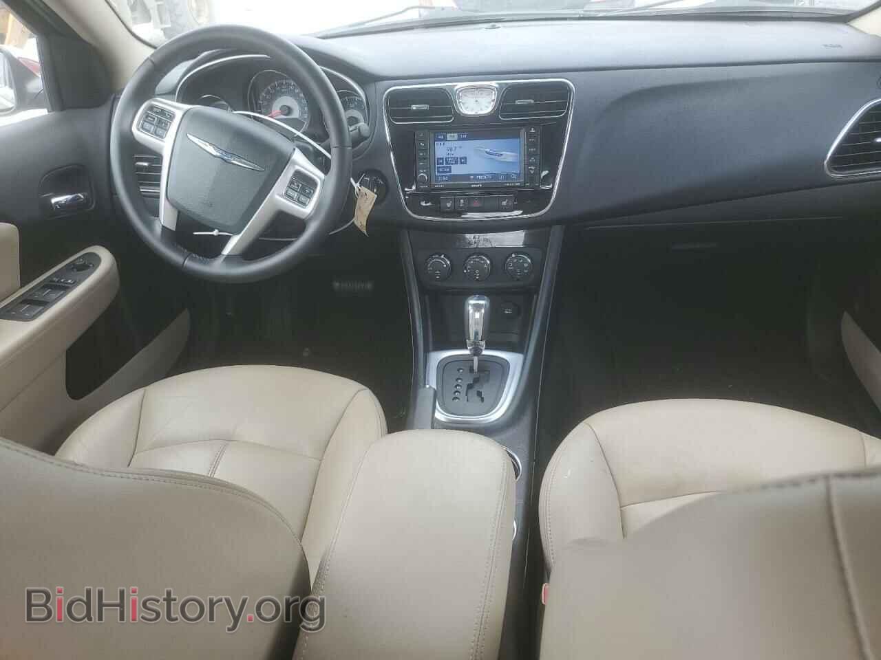 2012 CHRYSLER 200 - VIN: 1C3CCBCG2CN120466 - Фото 8