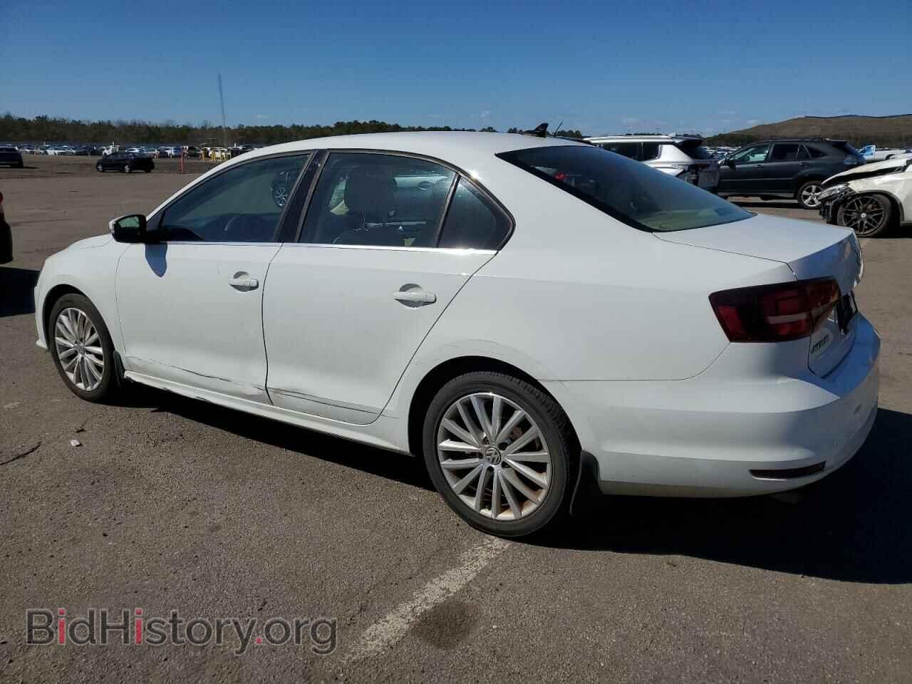 2016 VOLKSWAGEN JETTA - VIN: 3VWL17AJXGM204173 - Фото 2