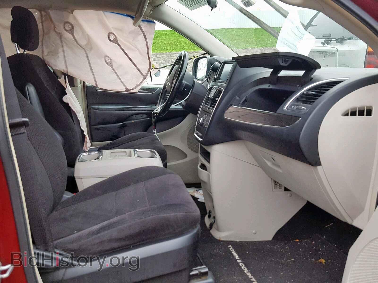 2011 CHRYSLER TOWN & COU - VIN: 2A4RR5DG0BR605320 - Фото 5