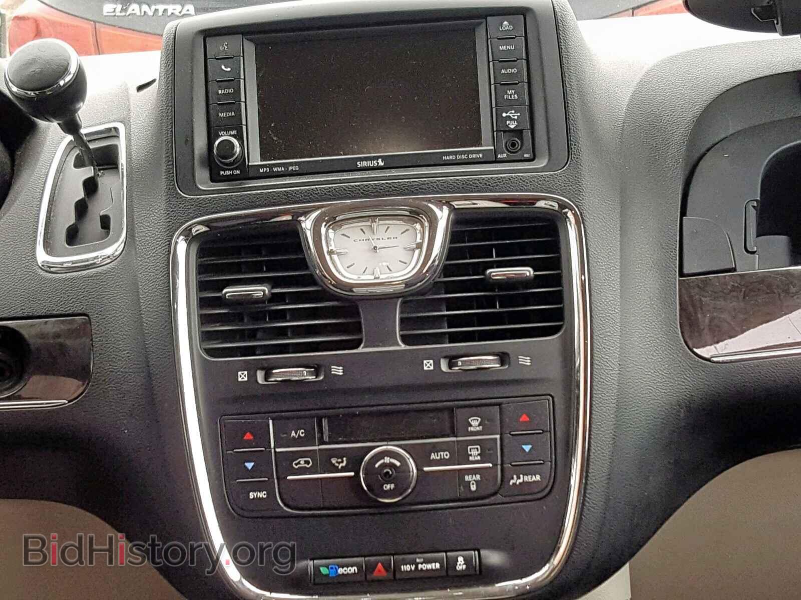 2011 CHRYSLER TOWN & COU - VIN: 2A4RR5DG0BR605320 - Фото 9