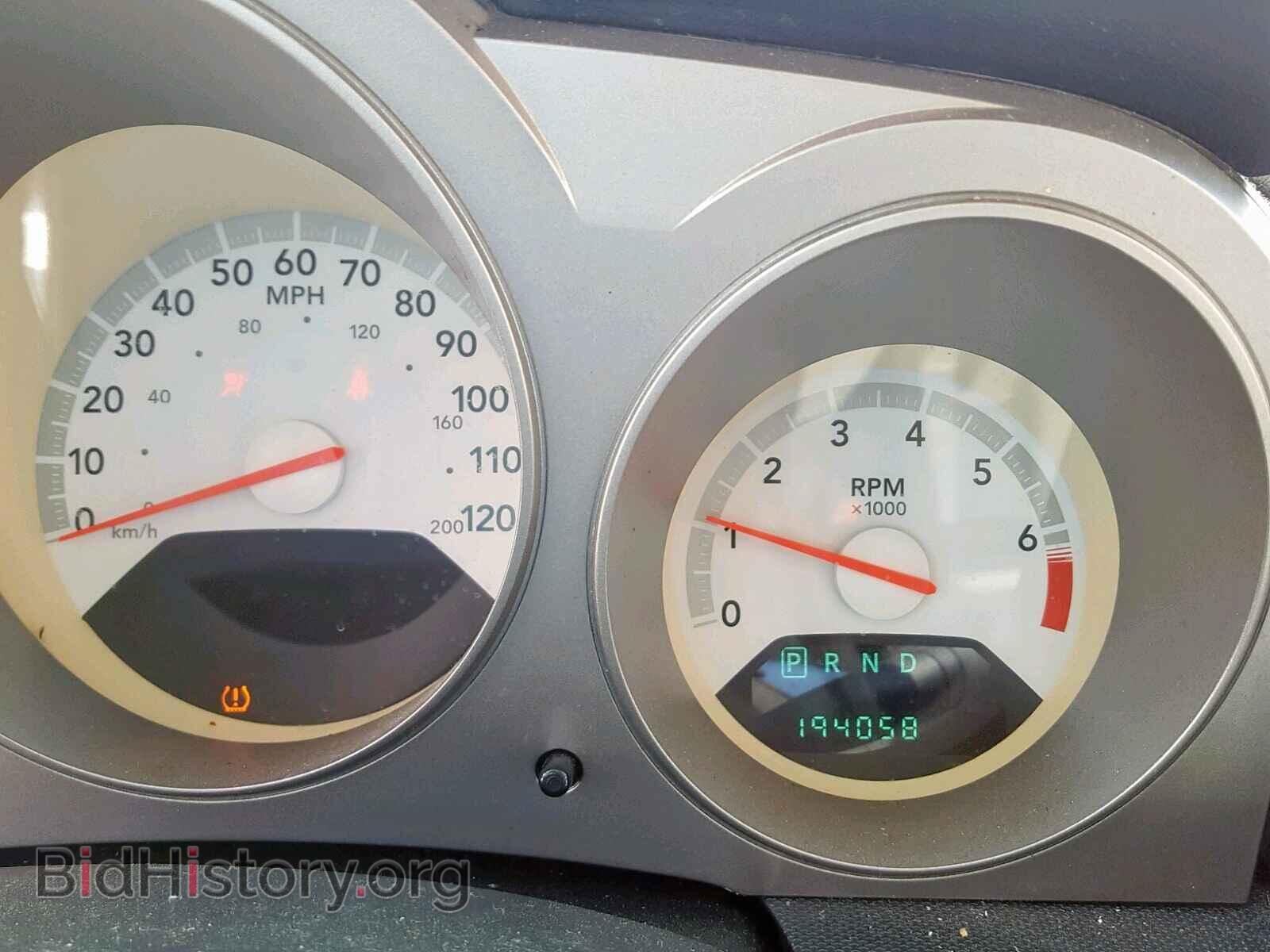 2009 DODGE AVENGER - VIN: 1B3LC46B49N518411 - Фото 8