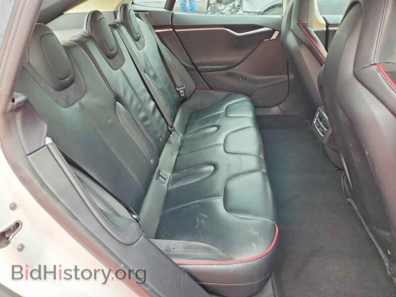2013 Tesla MODEL S (VIN 5YJSA1CP6DFP05722) — photo 10 of 12