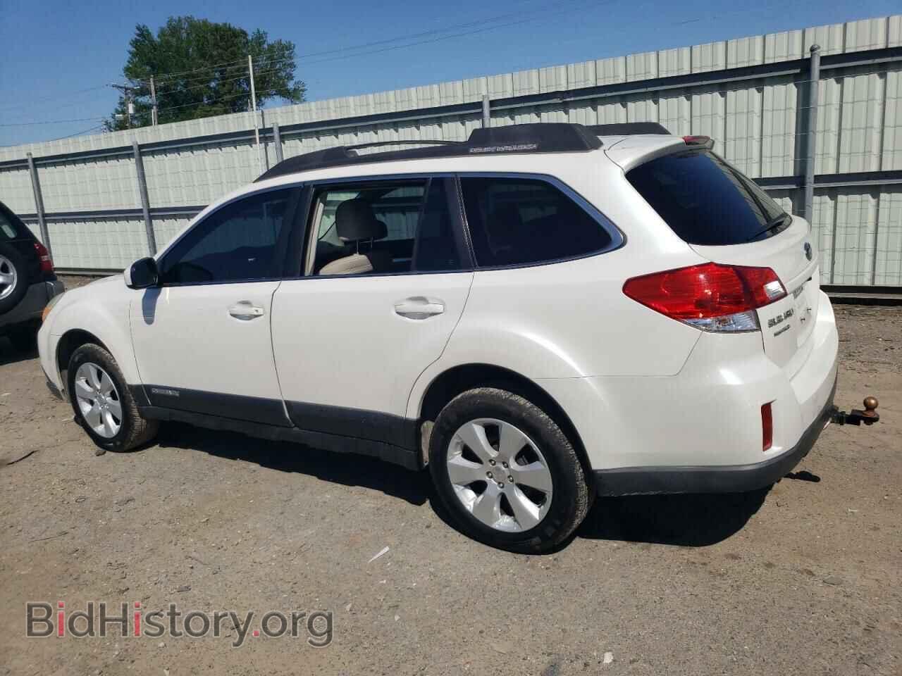 2011 SUBARU OUTBACK - VIN: 4S4BRCBC9B1391018 - Фото 2