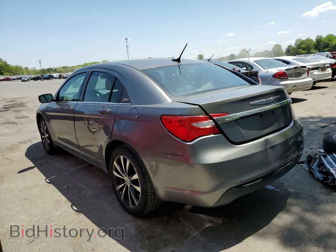 2013 CHRYSLER 200 - VIN: 1C3CCBBB3DN651585 - Photo 2