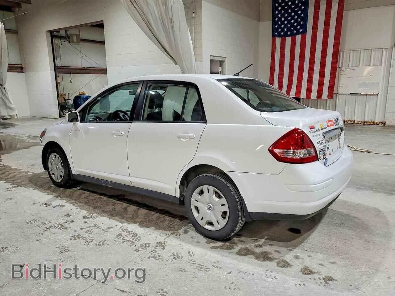 2011 NISSAN VERSA - VIN: 3N1BC1AP6BL413972 - Фото 2