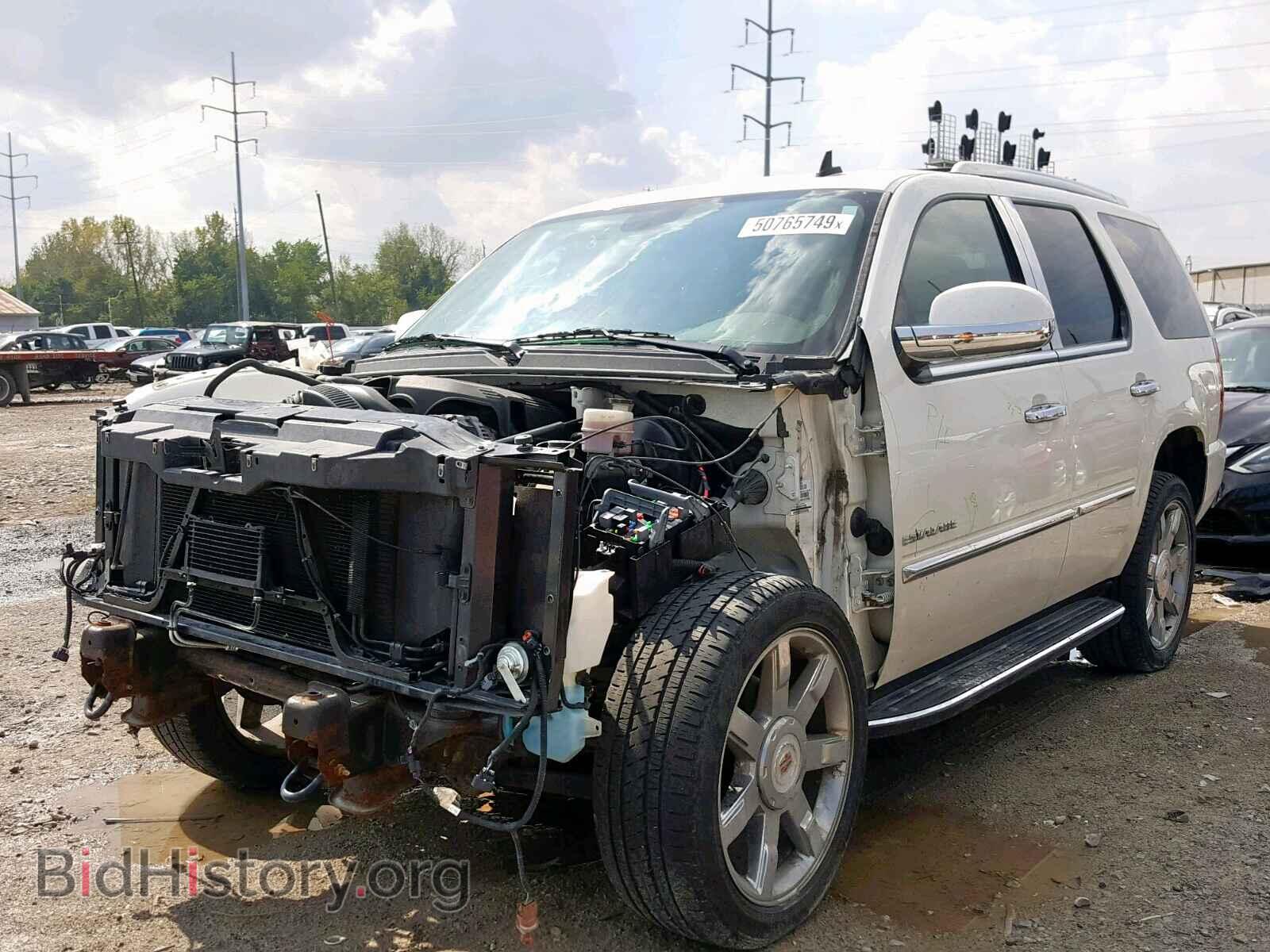 2014 CADILLAC ESCALADE L - VIN: 1GYS4BEF3ER234040 - Фото 2