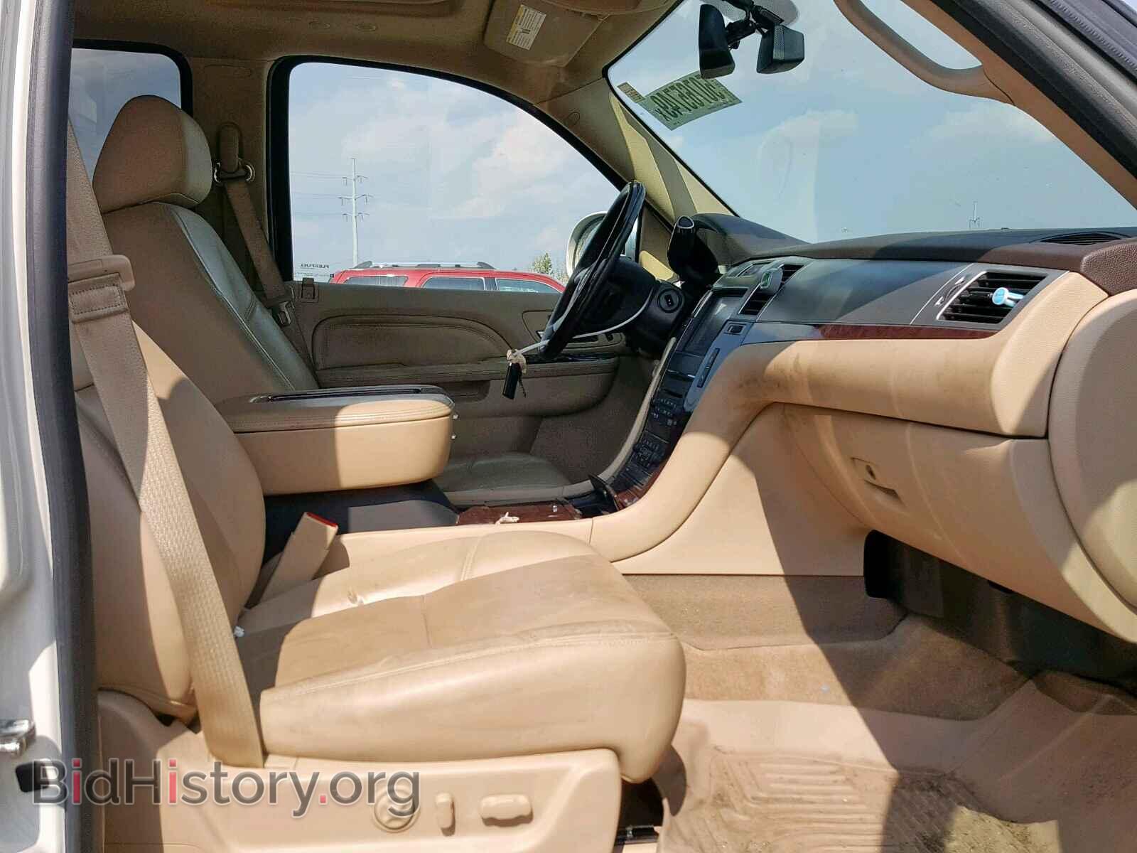 2014 CADILLAC ESCALADE L - VIN: 1GYS4BEF3ER234040 - Фото 5