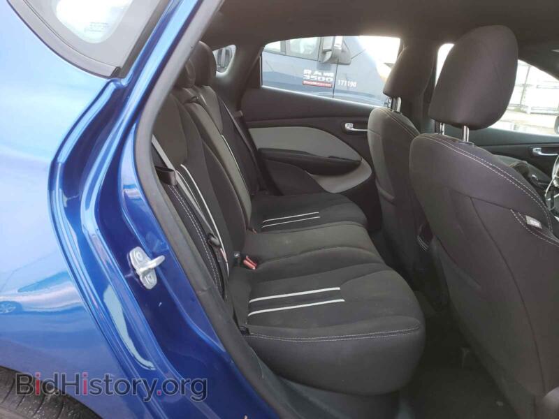 2014 Dodge DART (VIN 1C3CDFBBXED802546) — фото 6 из 10