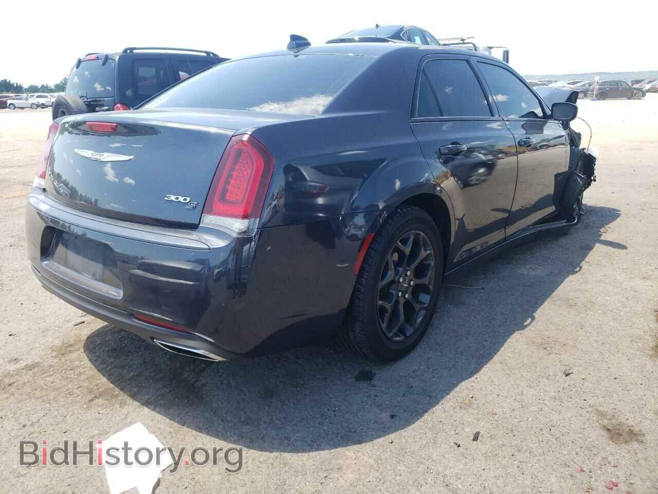 2019 CHRYSLER 300 - VIN: 2C3CCAGG2KH542748 - Фото 4