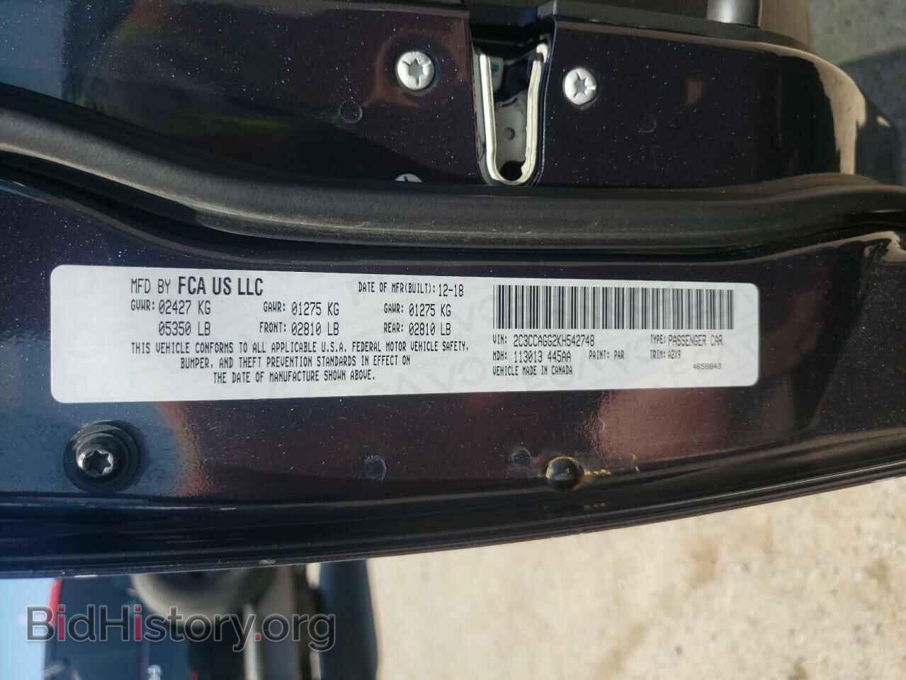 2019 CHRYSLER 300 - VIN: 2C3CCAGG2KH542748 - Фото 10