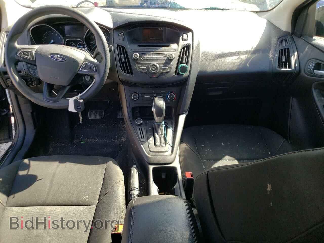 2017 FORD FOCUS - VIN: 1FADP3F2XHL337282 - Photo 8