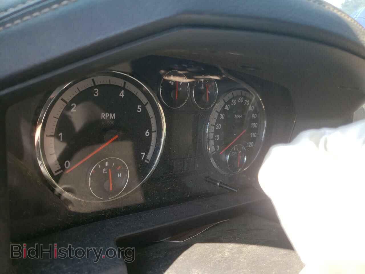 2011 DODGE RAM 1500 - VIN: 1D7RB1GT8BS547201 - Фото 8