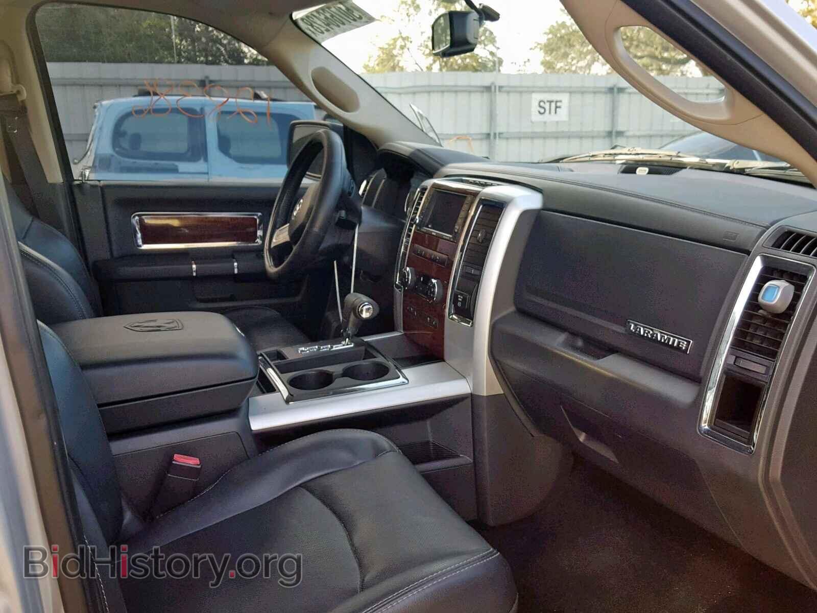 2011 DODGE RAM 1500 - VIN: 1D7RB1CT6BS614819 - Фото 5