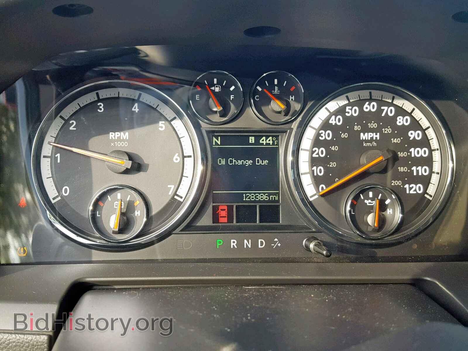 2011 DODGE RAM 1500 - VIN: 1D7RB1CT6BS614819 - Фото 8