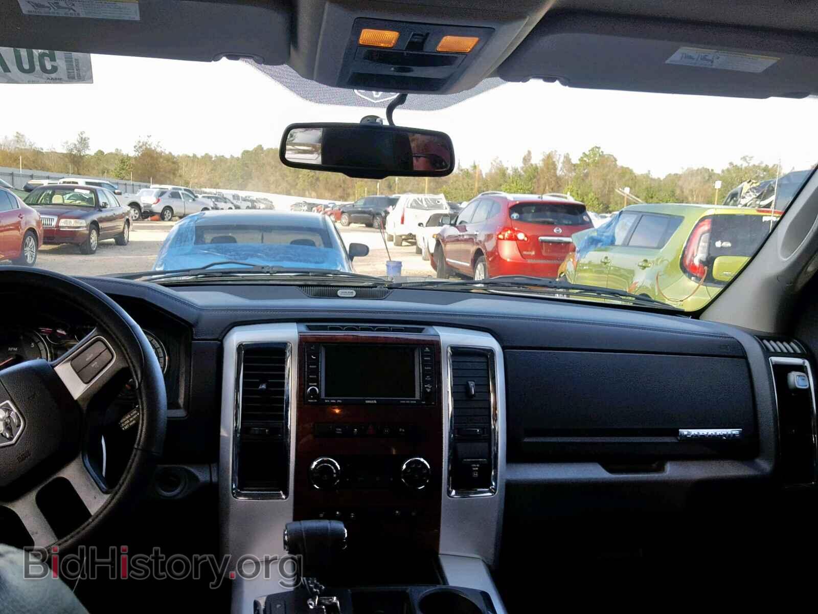2011 DODGE RAM 1500 - VIN: 1D7RB1CT6BS614819 - Фото 9