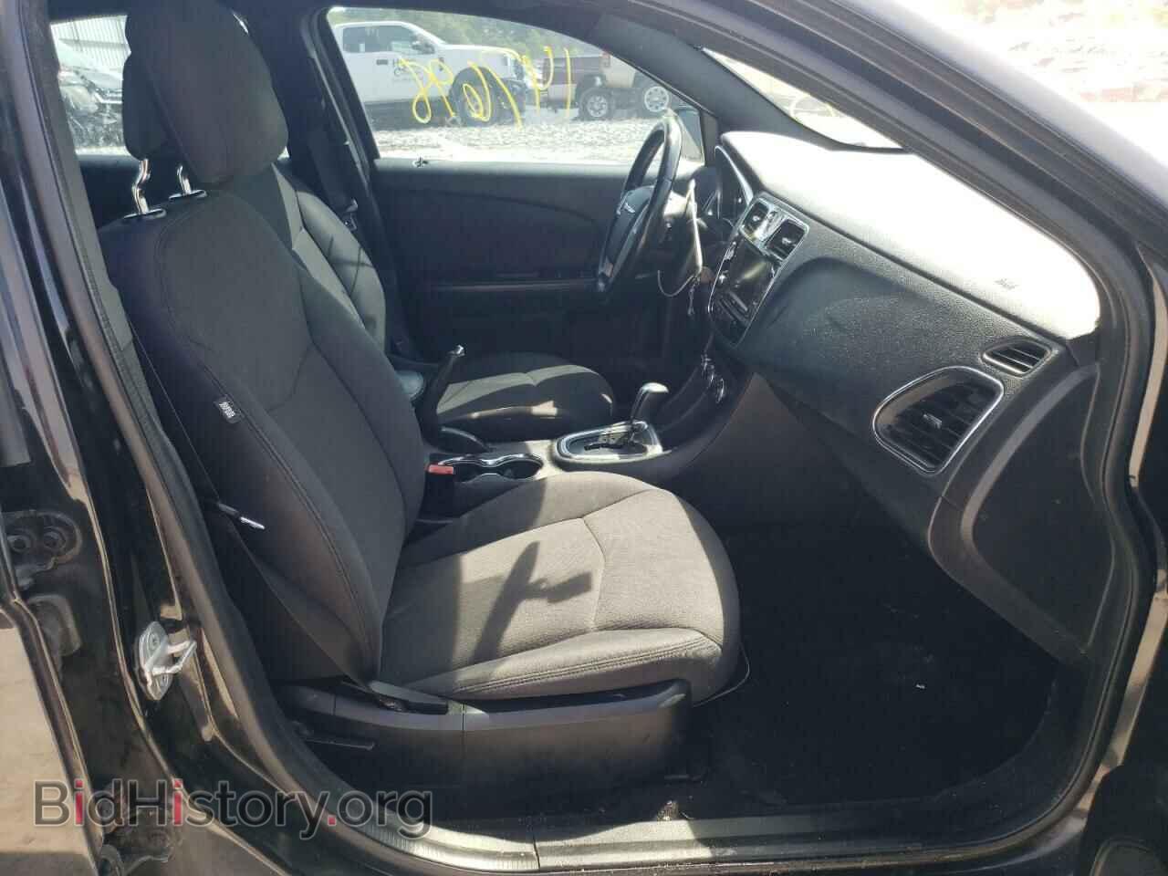2012 CHRYSLER 200 - VIN: 1C3CCBBB2CN278134 - Фото 5