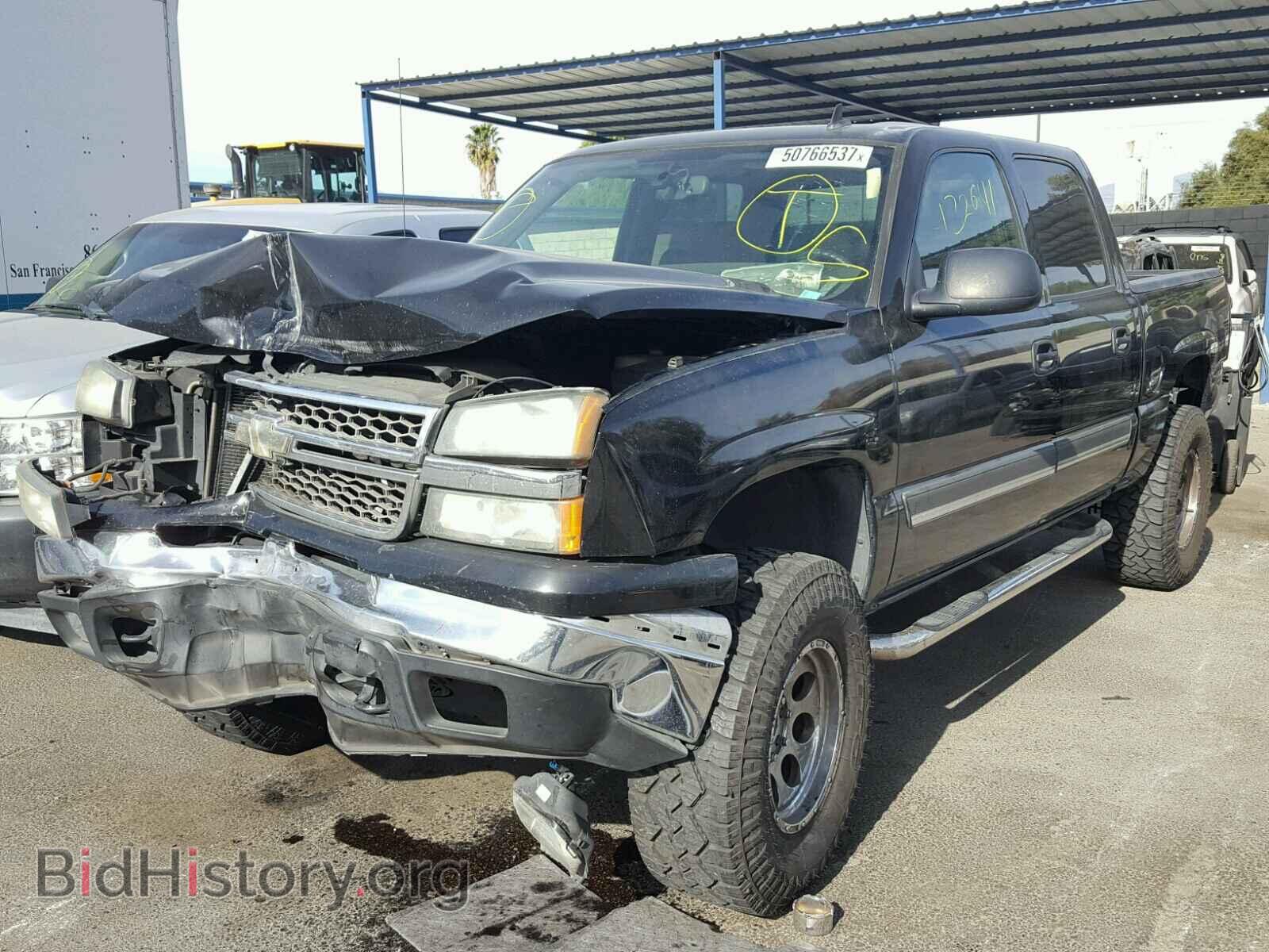 2006 CHEVROLET SILVERADO - VIN: 2GCEC13T161105328 - Фото 2