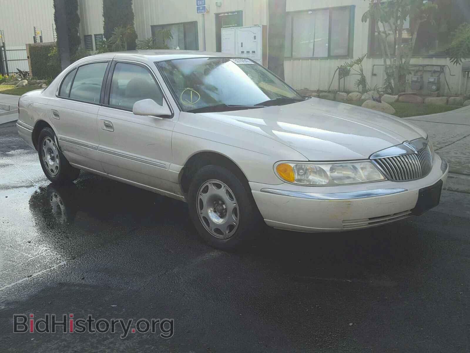 Photo 1LNHM97V8YY904667 - LINCOLN CONTINENTL 2000