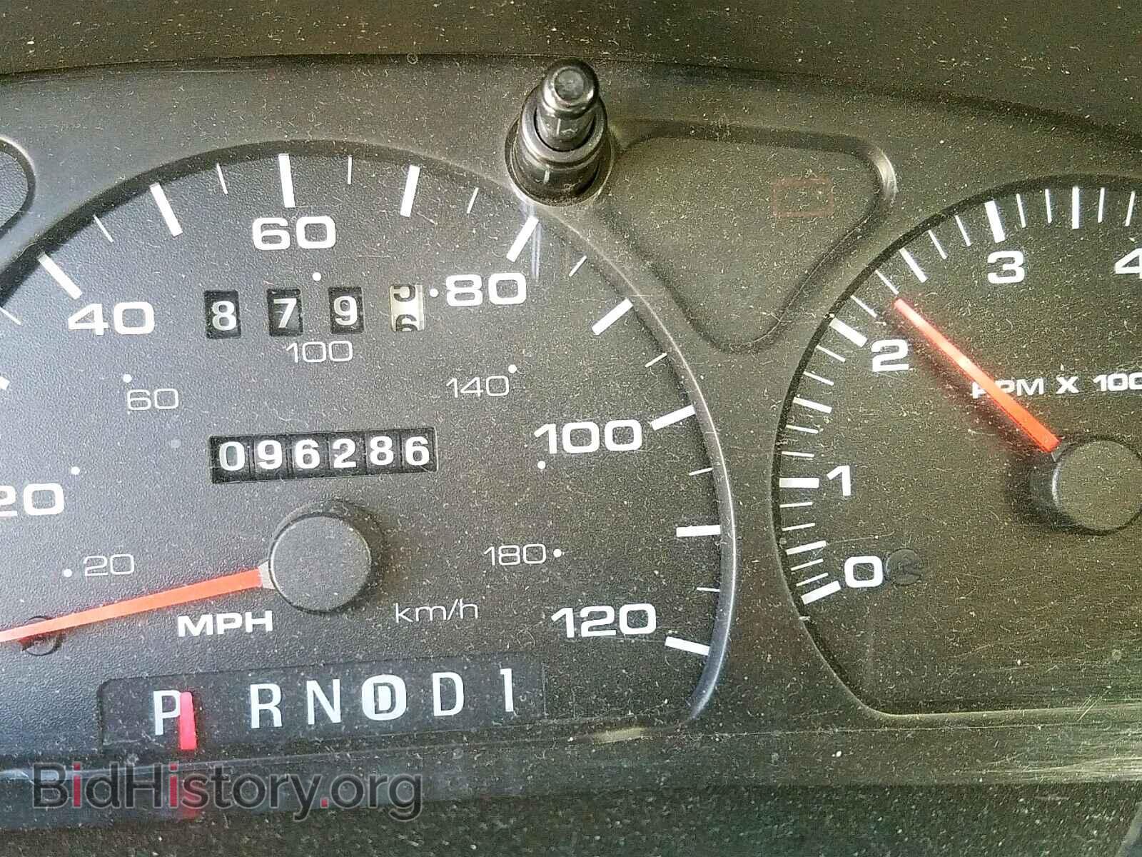 2002 FORD TAURUS - VIN: 1FAFP55U62A192526 - Photo 8