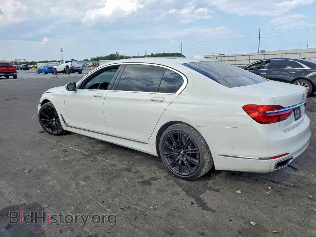 2019 BMW 7 SERIES - VIN: WBA7E2C54KB217719 - Фото 2
