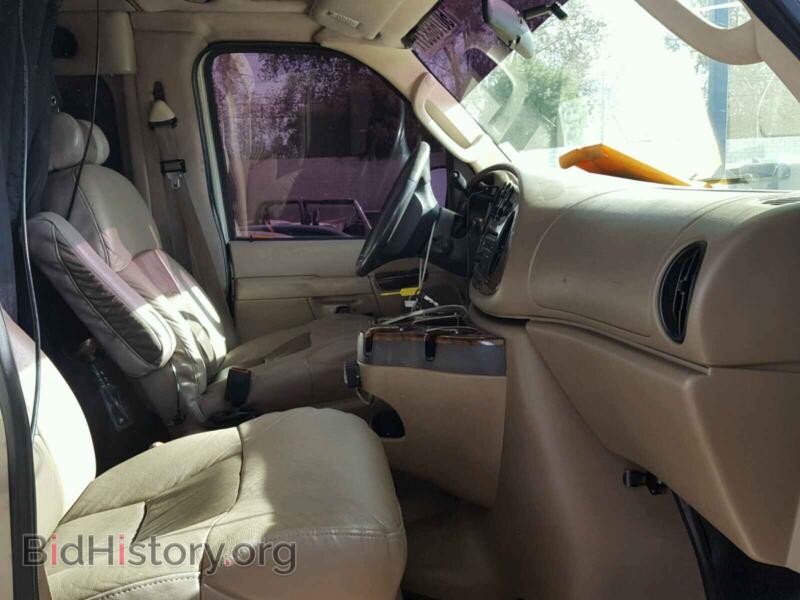 2006 Ford ECONOLINE (VIN 1FDNE24L66HA76528) — фото 5 из 10
