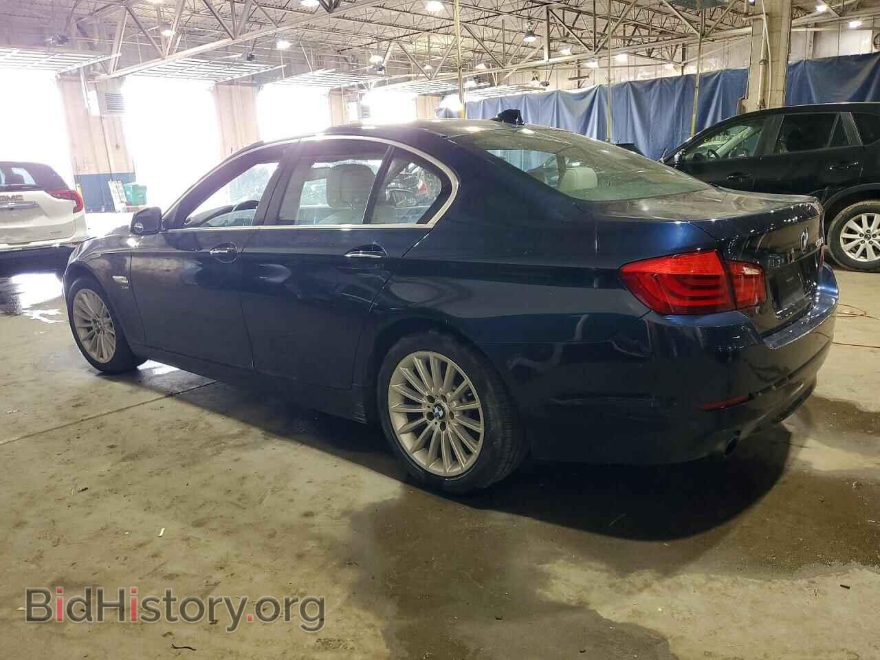 2011 BMW 5 SERIES - VIN: WBAFU7C57BC779684 - Фото 2