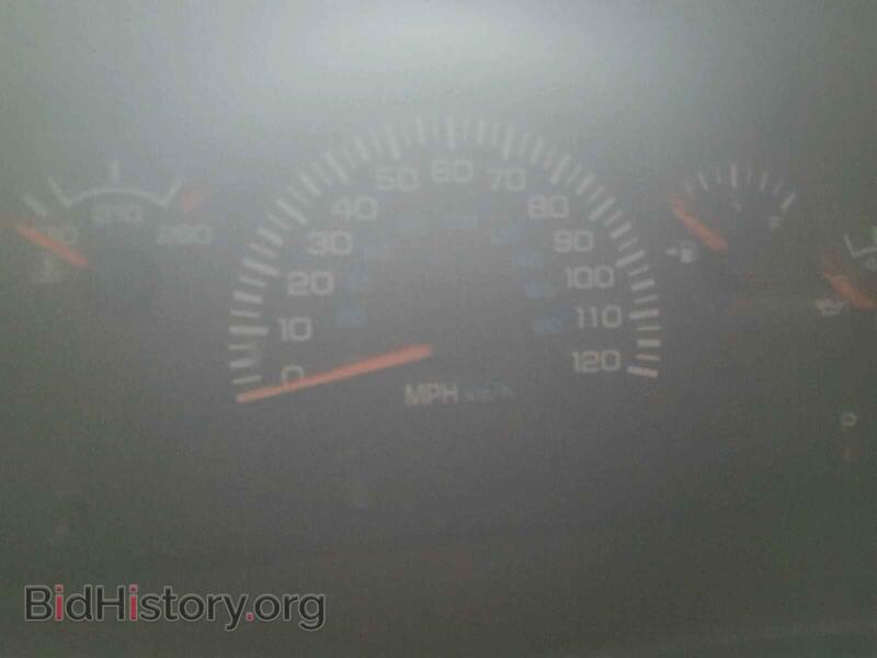 2000 Dodge RAM VAN (VIN 2B6HB11YXYK145813) — photo 8 of 10