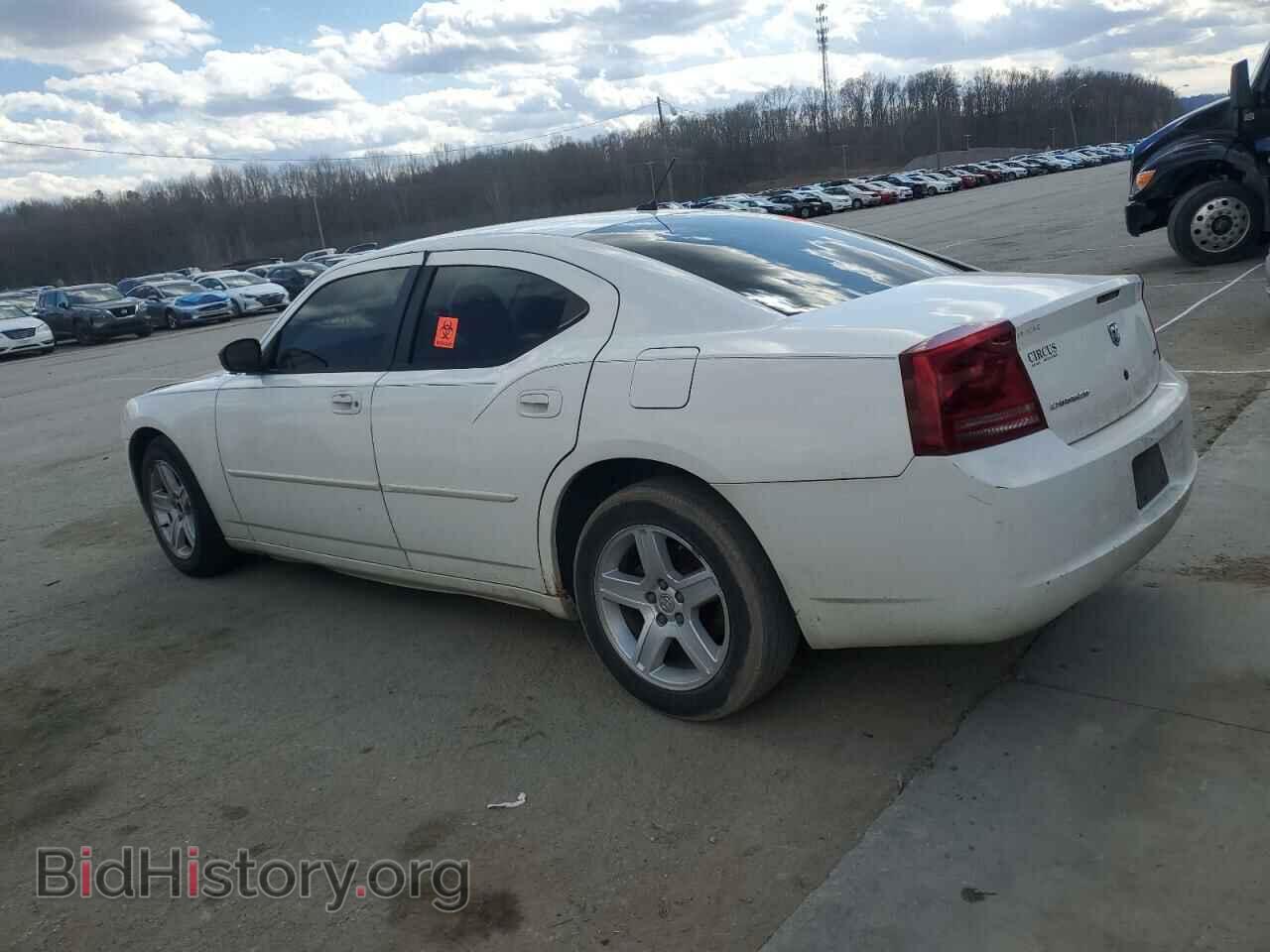 2008 DODGE CHARGER - VIN: 2B3KA33G38H107665 - Фото 2