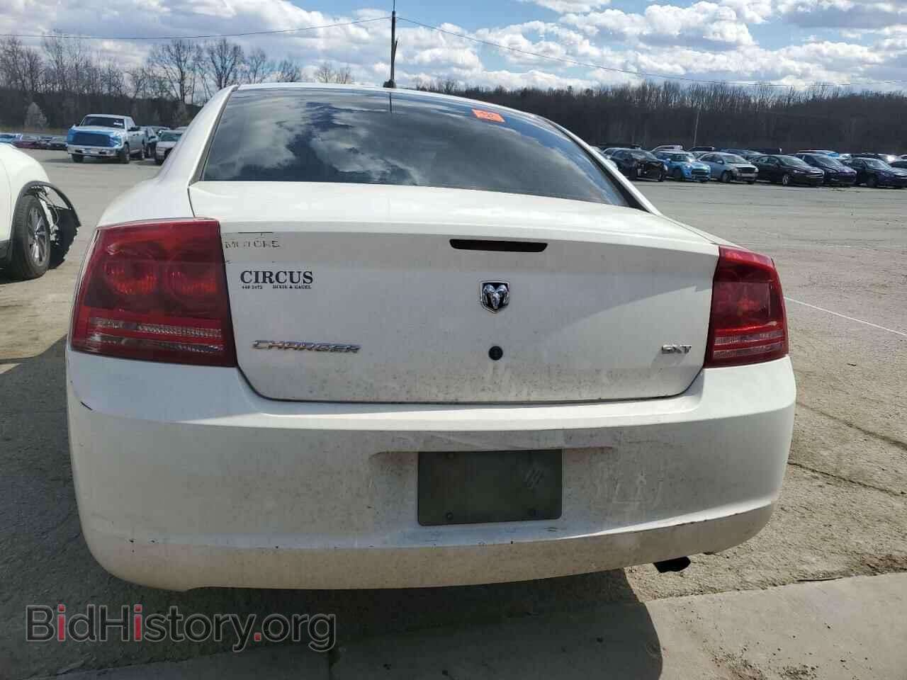 2008 DODGE CHARGER - VIN: 2B3KA33G38H107665 - Фото 6