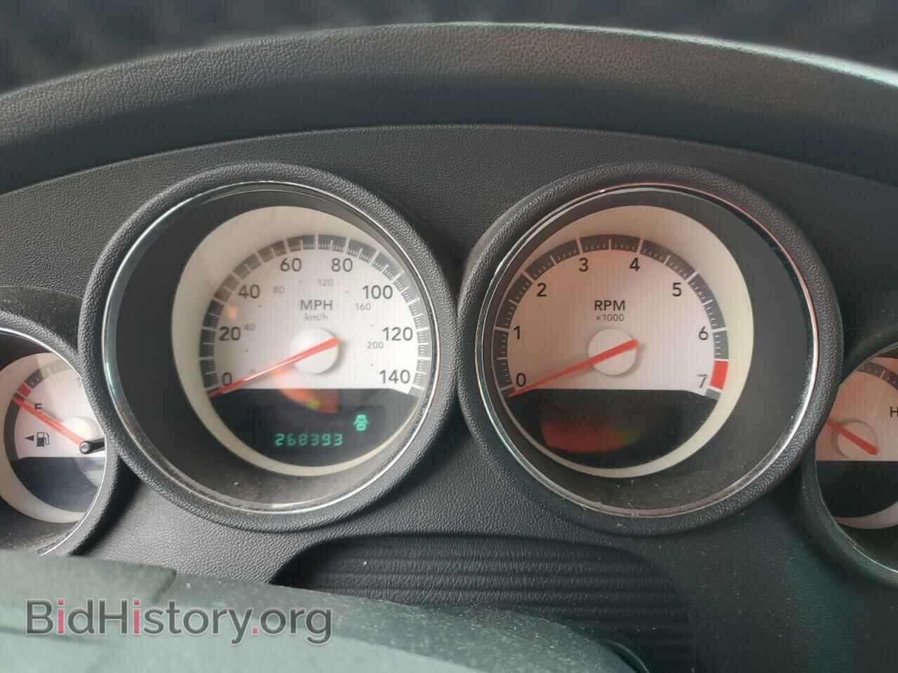 2008 DODGE CHARGER - VIN: 2B3KA33G38H107665 - Фото 9