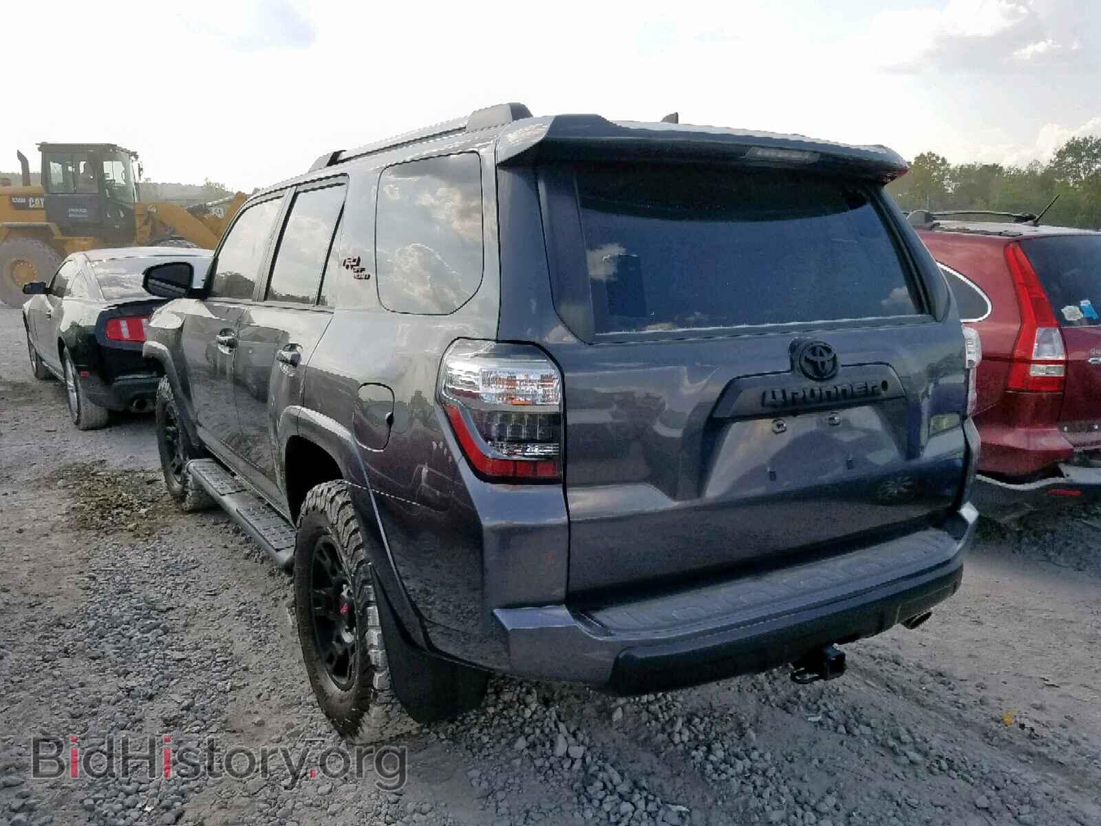 2017 TOYOTA 4RUNNER SR - VIN: JTEBU5JR8H5451713 - Фото 3