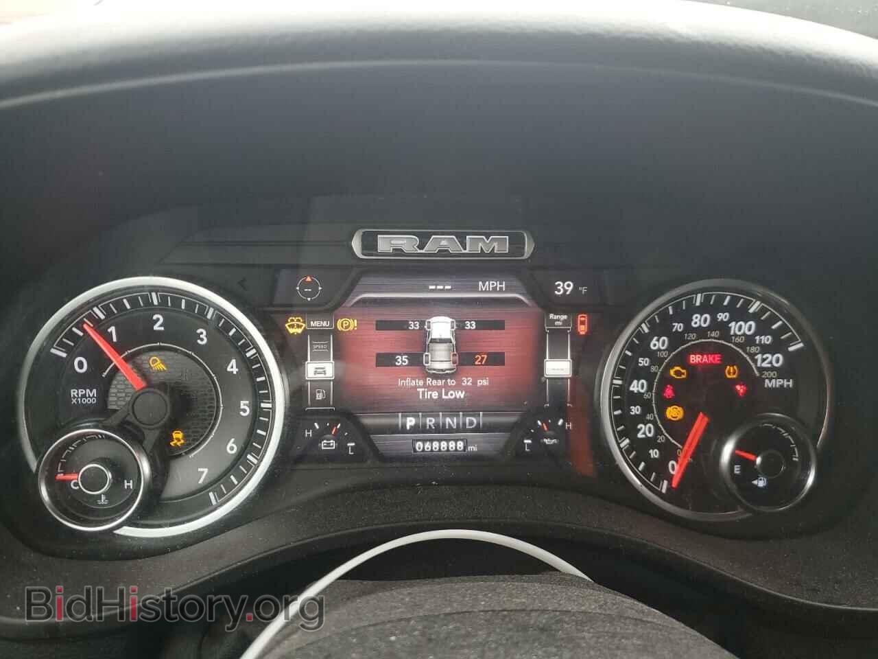 2019 RAM 1500 - VIN: 1C6SRFFT7KN766680 - Фото 9