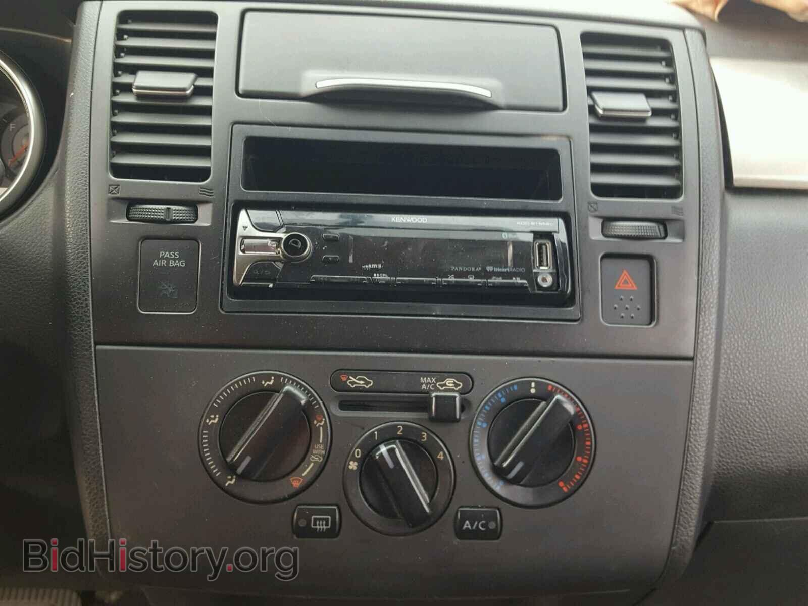 2009 NISSAN VERSA - VIN: 3N1BC13E89L379703 - Фото 9