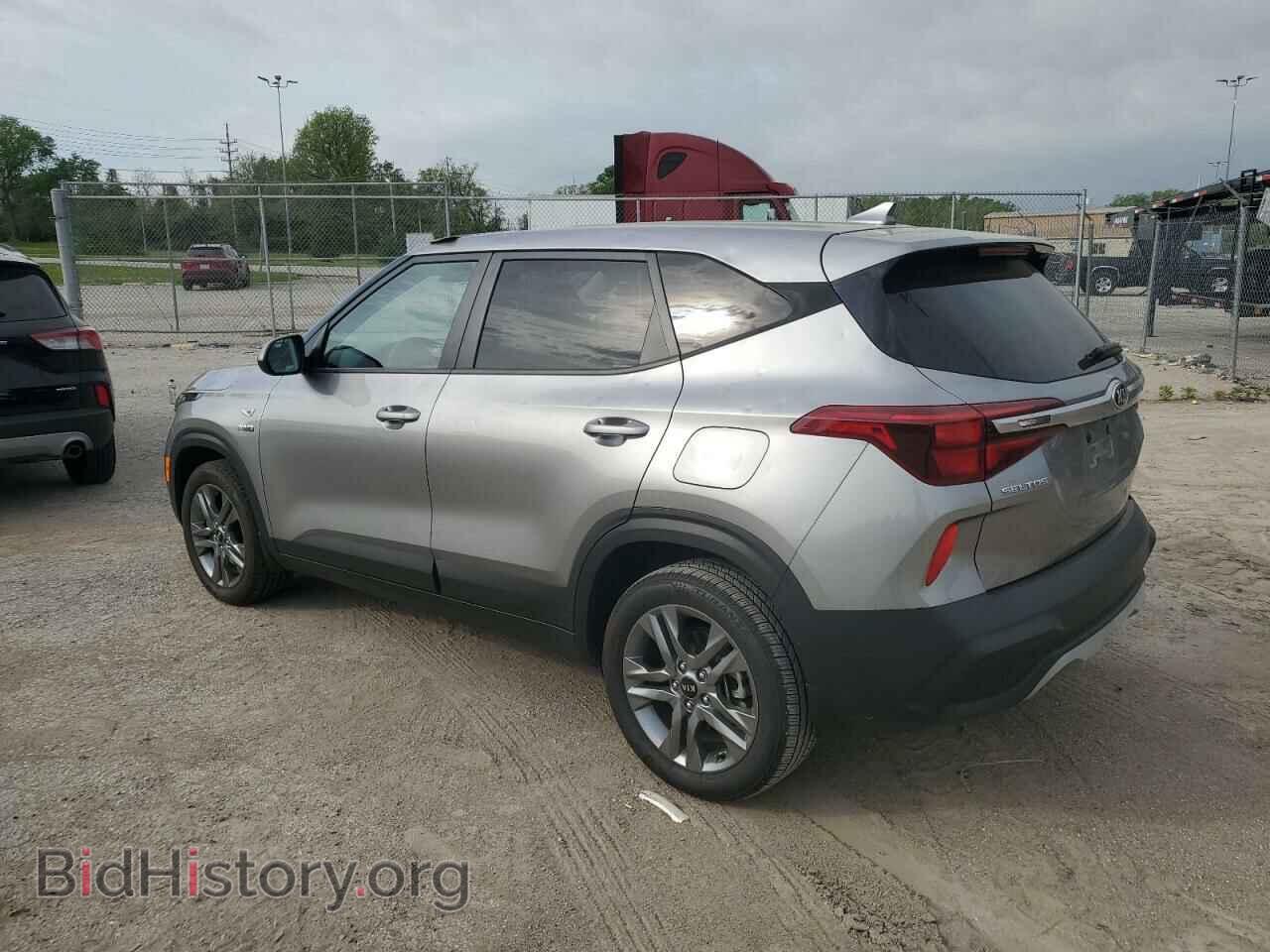2021 KIA SELTOS - VIN: KNDEPCAA2M7048963 - Фото 2