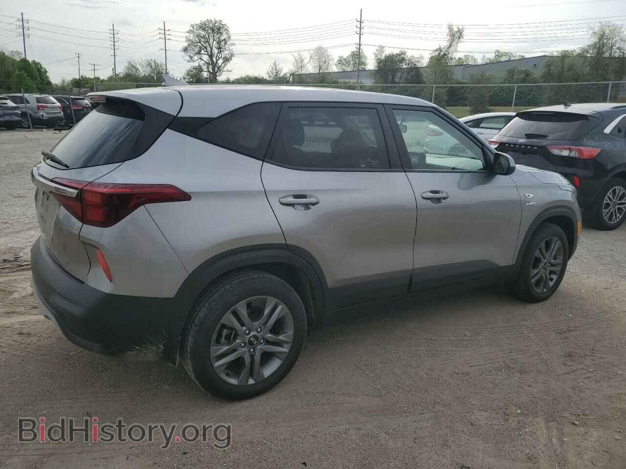 2021 KIA SELTOS - VIN: KNDEPCAA2M7048963 - Фото 3